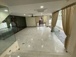 Robin Village (D10), Terrace #334614781